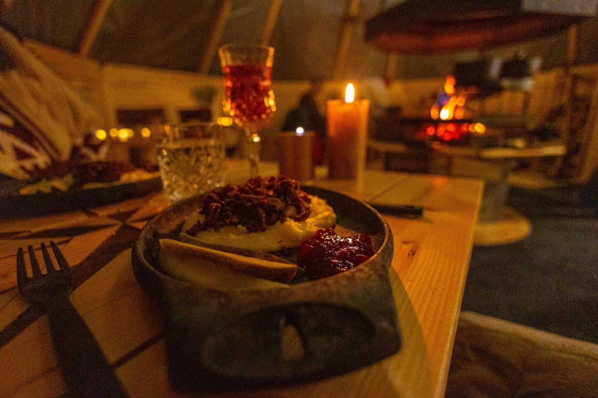 Skyfire Village Igloos - Includes transportation, meals&accommodation Rovaniemi Extérieur photo