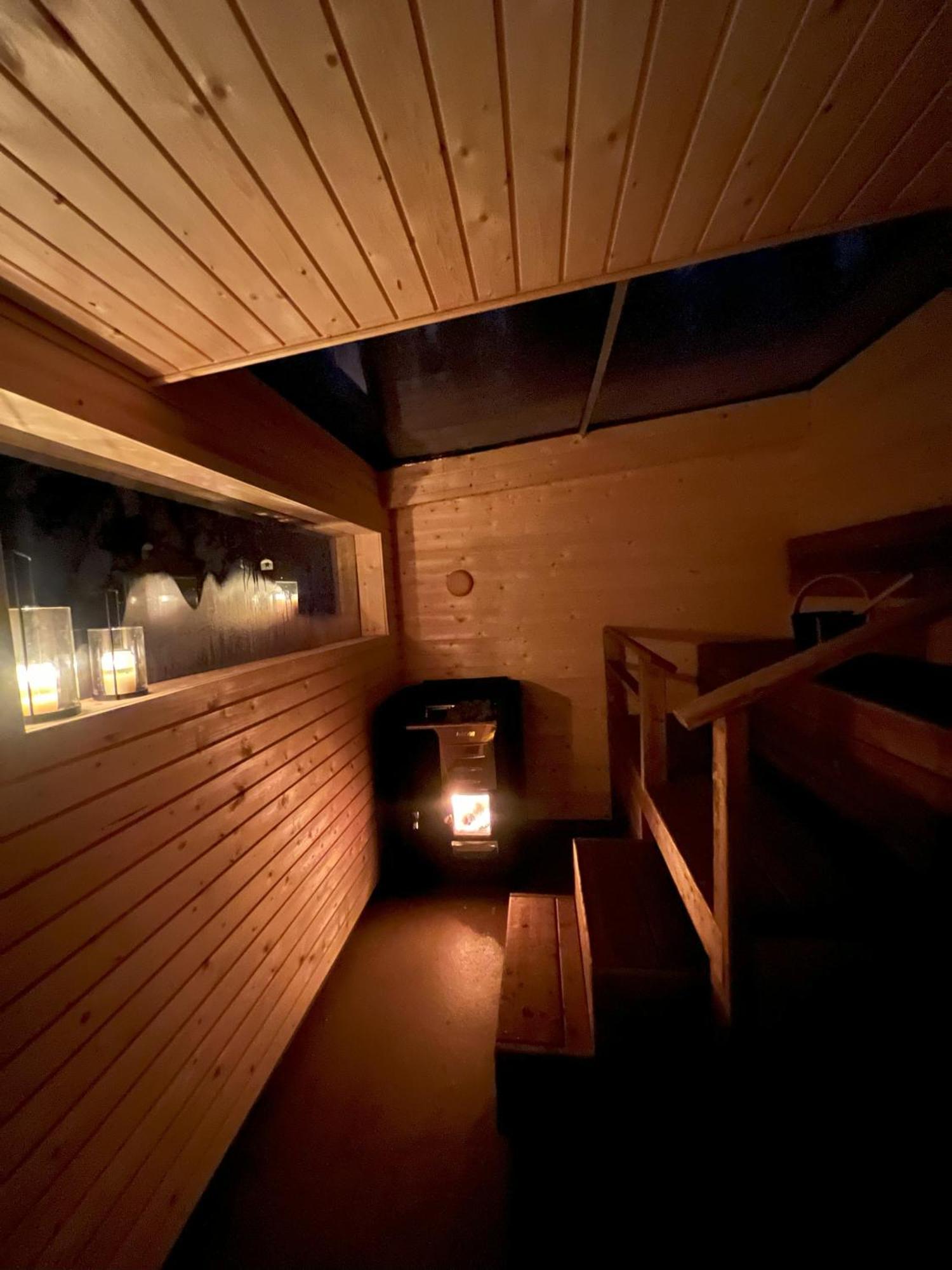 Skyfire Village Igloos - Includes transportation, meals&accommodation Rovaniemi Extérieur photo